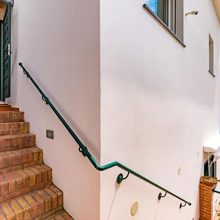 Casa vacanze Starhost - Marcella Con Terrazza E Giardino Vista Mare Vietri