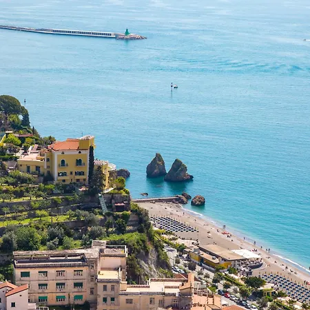 Casa vacanze Starhost - Marcella Con Terrazza E Giardino Vista Mare