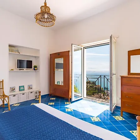 Hébergement de vacances Starhost - Marcella Con Terrazza E Giardino Vista Mare